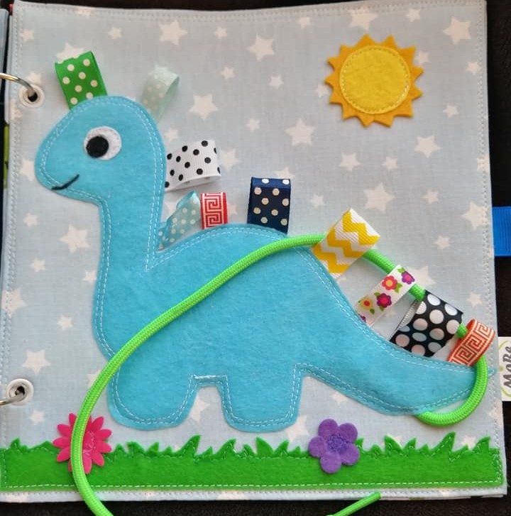 Quiet Book stránka DINOSAURUS
