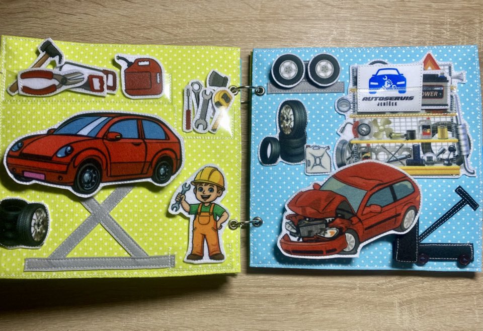 Quiet Book stránka PRO KLUKY